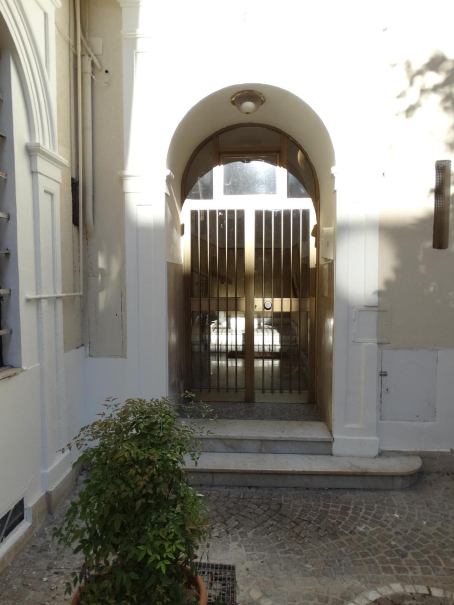 Domus Dino Apartment Rome Exterior photo