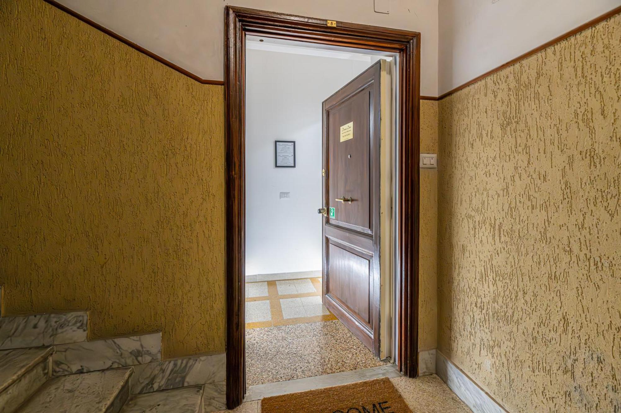 Domus Dino Apartment Rome Exterior photo
